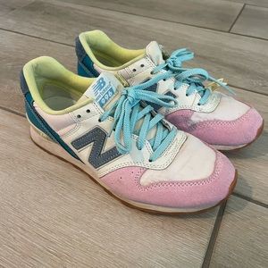 New Balance running sneakers, US 8